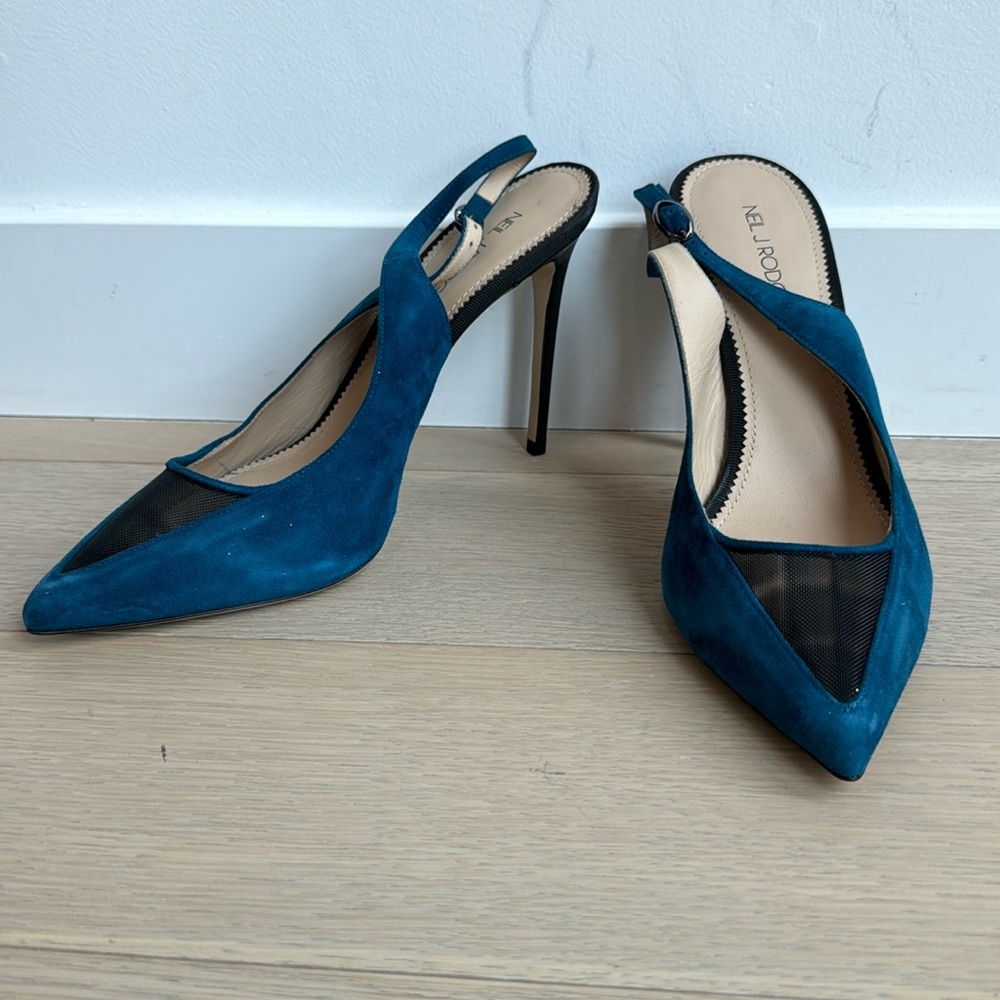 NEIL J RODGERS - TEAL DAPHNE PUMP SIZE 39